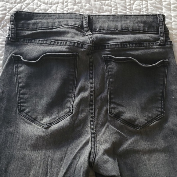 Gray skinny jeans - Picture 5 of 5